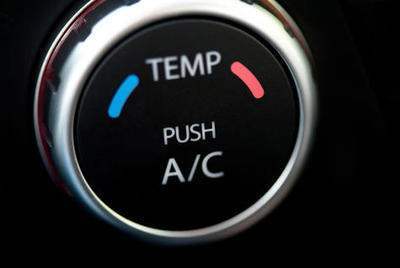 Car air conditioning controls